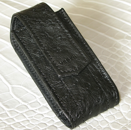 Продается чехол к Vertu Constellation.