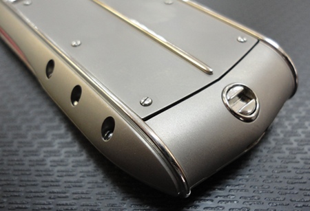 Б/У телефон Vertu Ascent Ti Pink